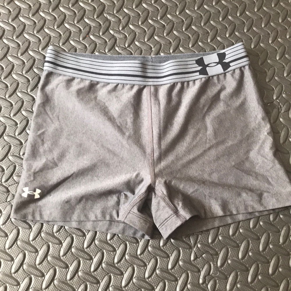 Gray UnderArmor Workout Shorts-small/medium